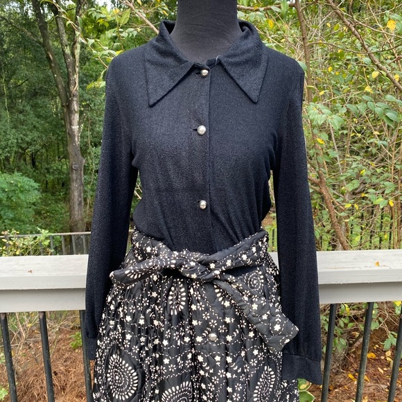 Vintage 60’s 70’s Black and White Maxi Dress - Picture 5 of 12